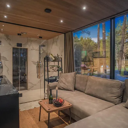 Tiny Complex In * Kalana