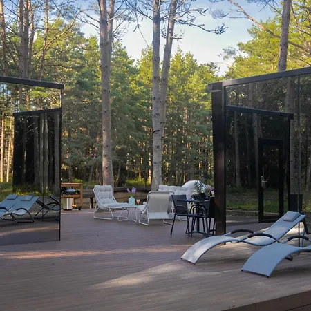 Tiny Complex In * Kalana