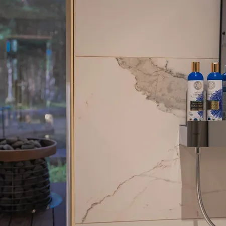 Vikendica Tiny Complex In